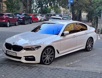 BMW 530d G30  M PACKET '"20 INDIVIDUAL