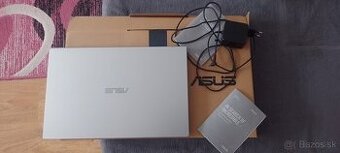 2x Asus VivoBook 15,6" Full HD