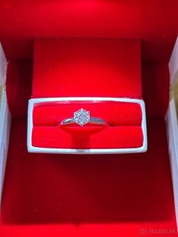 Zásnubný prsteň 0,55 ct VVS1 IGI