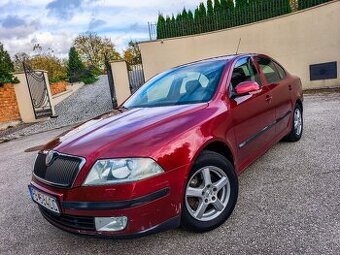 Škoda Octavia 2 sedan 1.9TDI 77kw SK auto Ťažné zariadenie