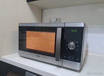 Predám mikrovlnku Whirlpool GT286 s grilom