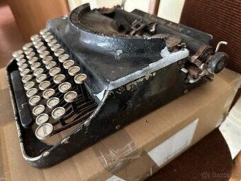 Písaci stroj Remington Junior