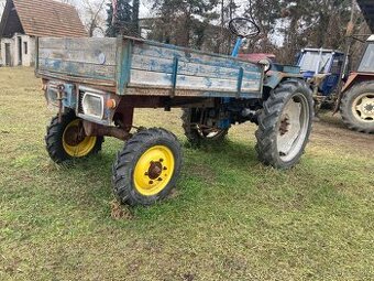 Predám traktor rs-09