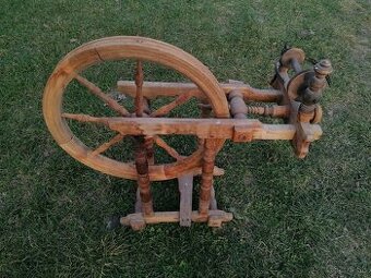Predám starožitný kolovrátok