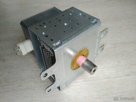 Magnetron do mikrovlnky Whirlpool 2M167B-M14
