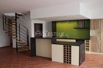 Odporúčané - Dám do prenájmu mezonetový 4+1 byt Čadca, iba u