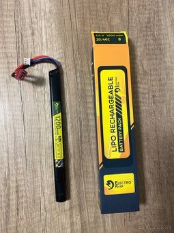 7,4V baterka t-dean konektor