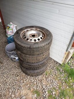 Zimné pneumatiky 205/65r16c