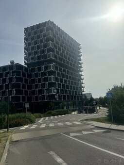 Garážové státie v Guthaus na Račianskej, BA Nové Mesto
