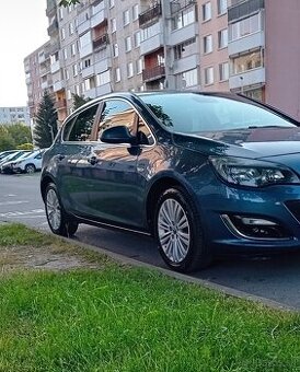 PREDÁM OPEL ASTRA J 1.4 TURBO 88 kw