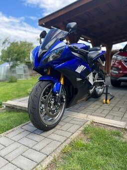 Yamaha r6