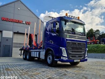Volvo FH4 do drewna drzewa lasu stos kłoda dłużyca