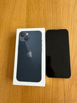 Predám iPhone 13, 128 GB, Midnight – s komplet balením