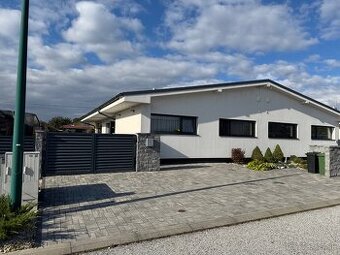 4-izbový bungalov s výhľadom na Vysoké Tatry – Batizovce