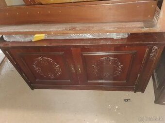 Predam stare skrine komody