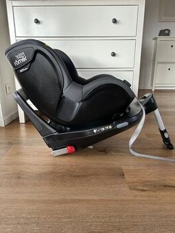 Britax Römer Dualfix M-size