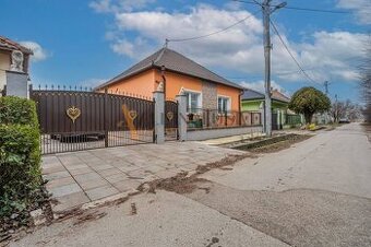 ALL INCLUSIVE l NA PREDAJ PRIESTRANNÝ RODINNÝ DOM V OBCI KAJ - 1