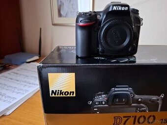 Nikon d7100