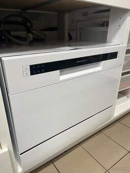 Umývačka riadu malá