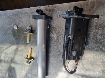 Ktm adventure 790 890 čerpadlo