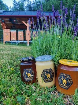 Domáci včelí med z Turčianskej záhradky