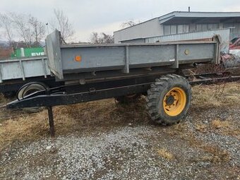 Vyklapacia vlečka, sklopka