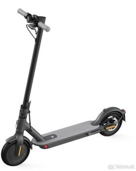 Xiaomi Mi Electric Scooter Essential