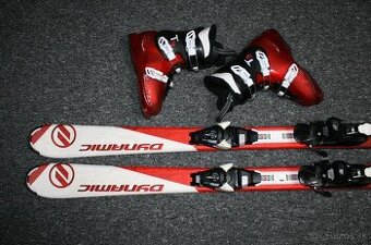 junooprské lyže dynamic 130 cm , lyžiarky salomon