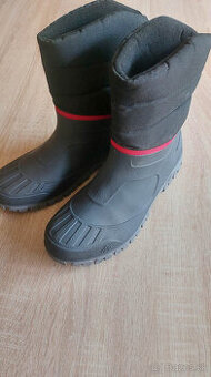 Nepremokavé čižmy 42/43