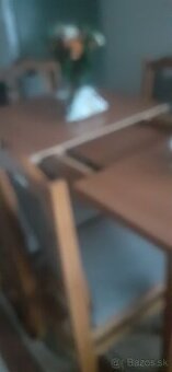 Jedalensky stol +6 stoliciek