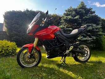Triumph tiger 1050