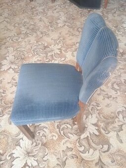 Predám staré stoličky