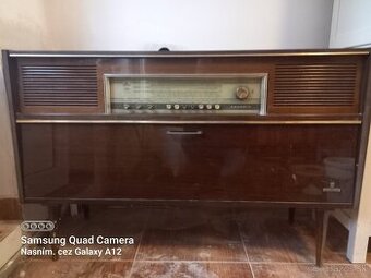 Predám retro hudobnú skriňu