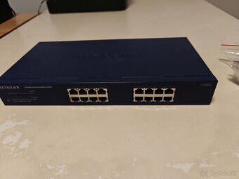 Netgear ProSafe JGS516 - 16-portový Gigabit switch