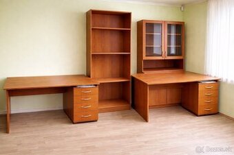 Kompletné zariadenie kancelárie