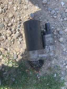 Predám štartér na golf5