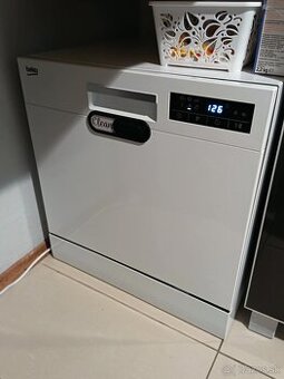 Predám stolnú umývačku riadu BEKO DTC 36810 W