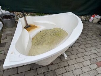 Rohová vaňa ZADARMO