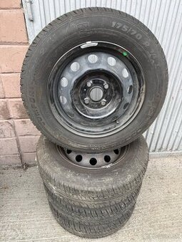Letne pneumatiky 175/70 R14 na diskoch 4x100