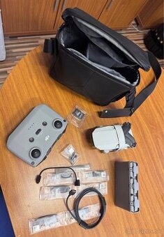 DJI MINI 2 SE fly More Combo