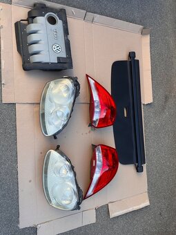 Lampy svetla predne zadne golf 5 combi 2009