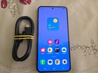 Samsung S23 5g čierny 256gb pamäť v v dobrom stave