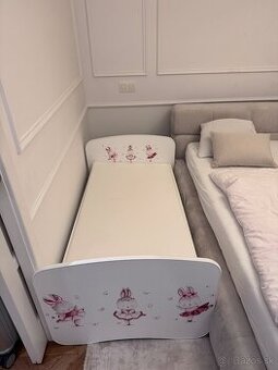 Predám detskú postieľku Babydreams (biela) vrátane matraca