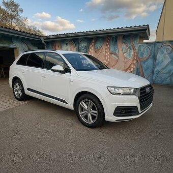 Predám Audi Q7 3.0 TDI quattro tiptronic Sline