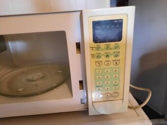 Predam mikrovlnu rúru