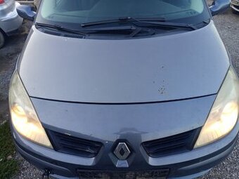 Kapota Renault Scénic 2