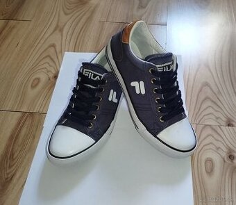 Štýlové FILA tenisky, veľkosť 40, top stav