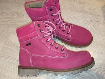 Kožené zateplené topánky veľ. 36 zn. Richter