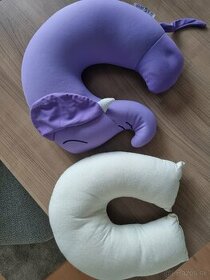 Cestovný záhlavnik