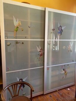 ikea skrina 235 v. x 249 š x 60 h.